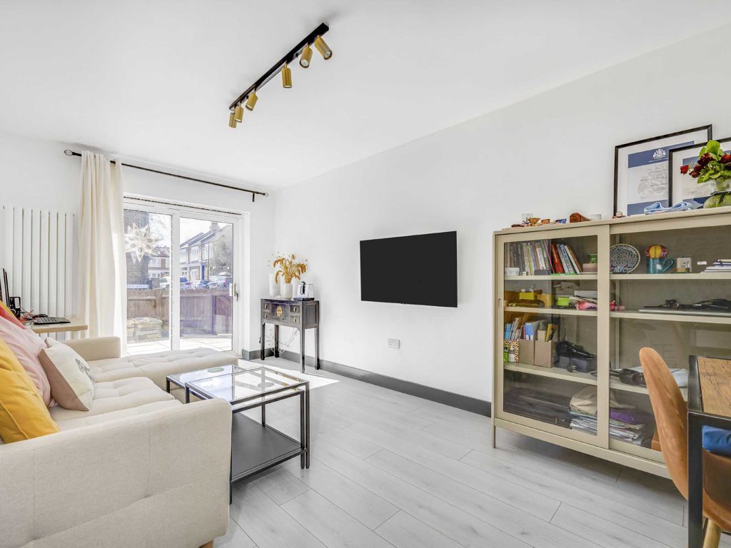 1 bed flat for sale in Mayford Road, London SW12 Zoopla