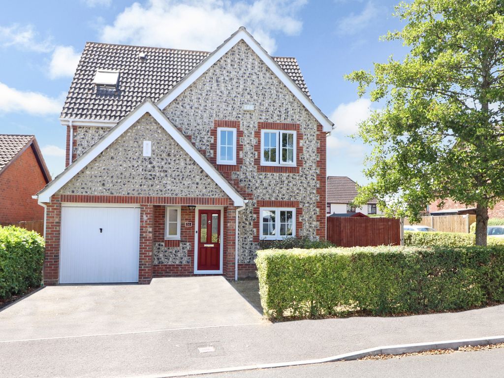 5 bed detached house for sale in Watkin Road, Hedge End, Southampton