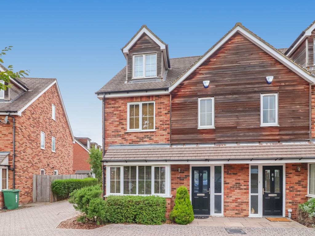 4 bed semidetached house for sale in Privet Drive, Leavesden, Watford WD25, £650,000 Zoopla