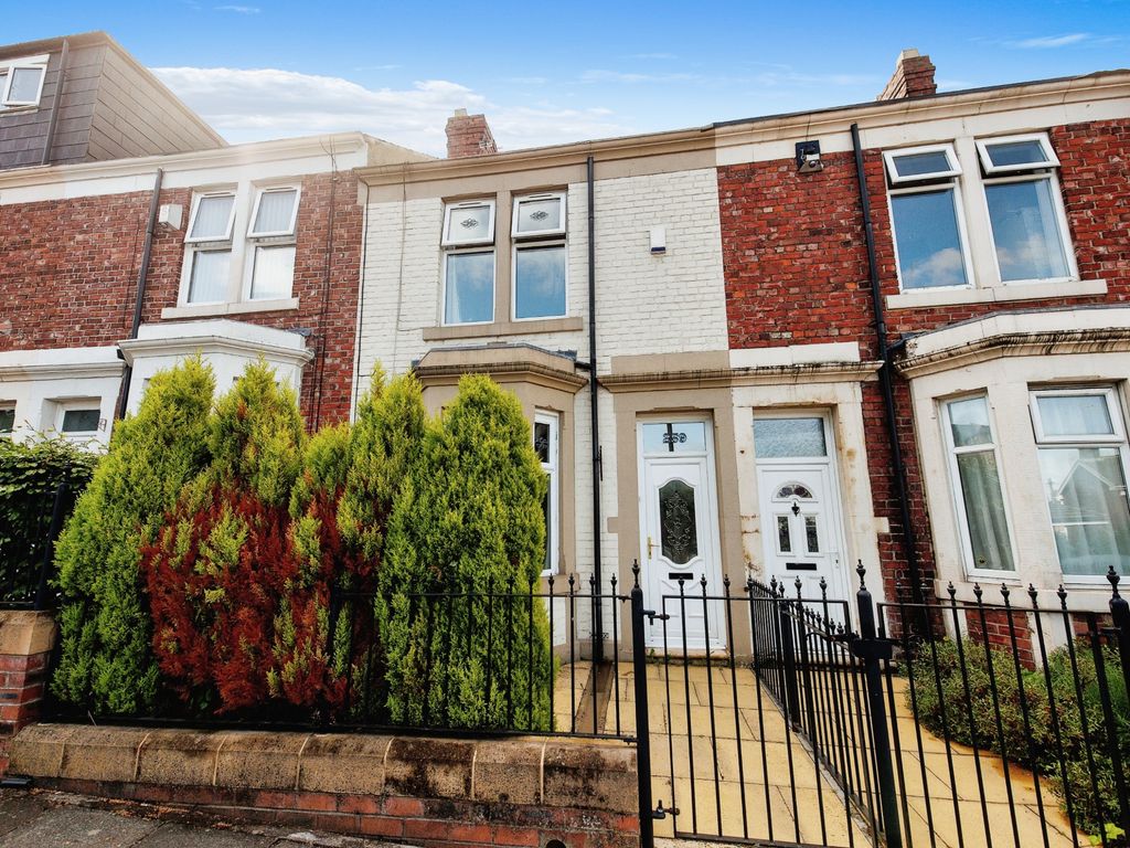 2 bed terraced house for sale in Whitehall Road, Bensham, Gateshead NE8