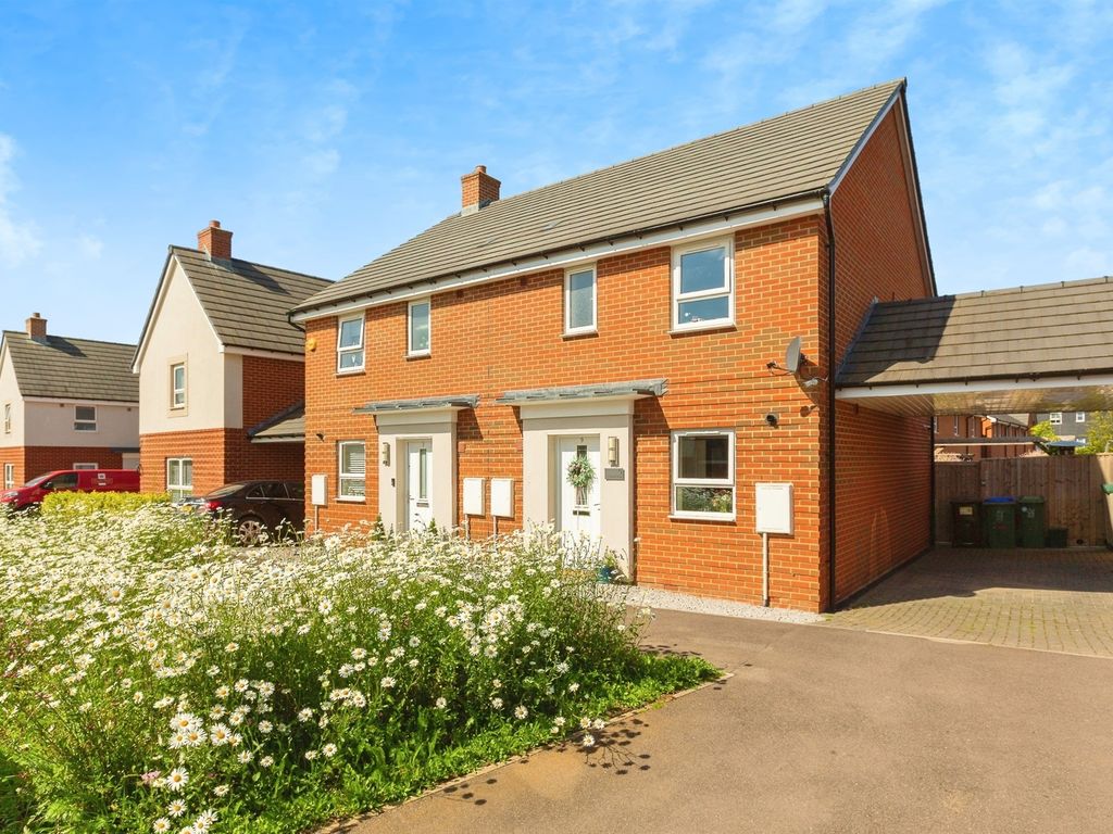 3 bed semidetached house for sale in Road, Broughton