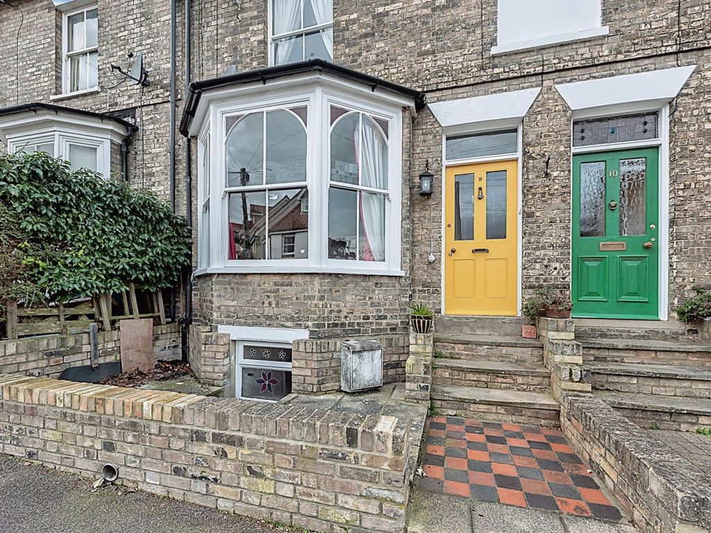 3 bed terraced house for sale in Cannon Street, Bury St. Edmunds IP33