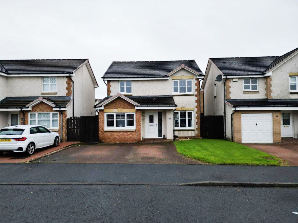 3 bed detached house for sale in Ochiltree Crescent, Coatbridge ML5, £