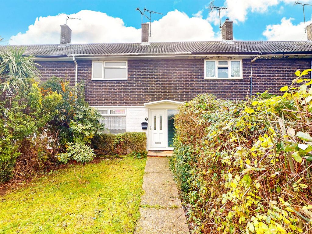 Whitmore Way, Fryerns, Basildon, Essex SS14  
