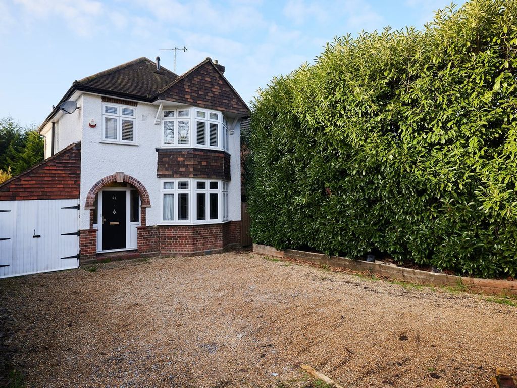 3 bed detached house for sale in Brooklands Road, Weybridge KT13 Zoopla