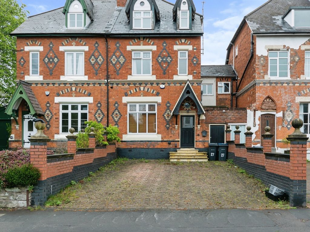 5 bed terraced house for sale in Valentine Road, Moseley, Birmingham