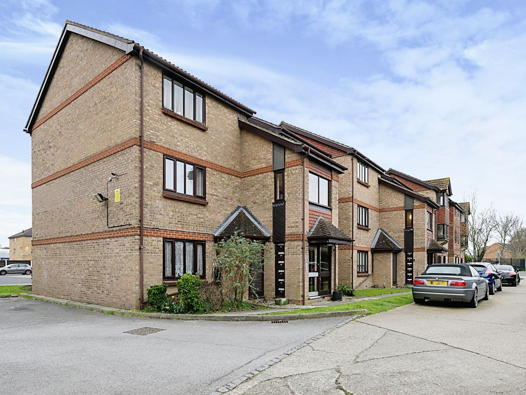 1 bed flat for sale in Bryanstone Road, Waltham Cross EN8 Zoopla