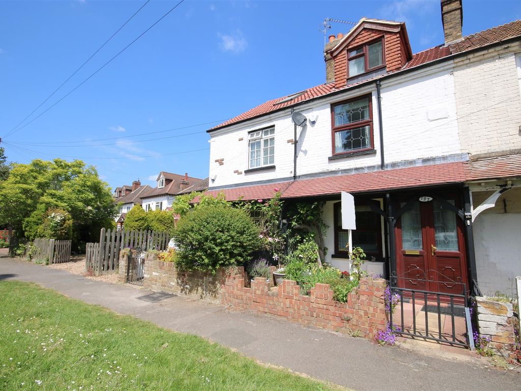 3 bed terraced house for sale in The Myrke, Datchet, Slough SL3 Zoopla