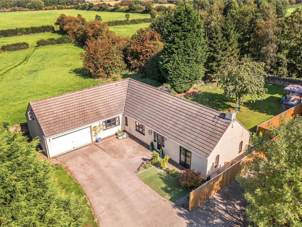 4 bed bungalow for sale in The Bungalow, Barwick Road, Garforth, Leeds