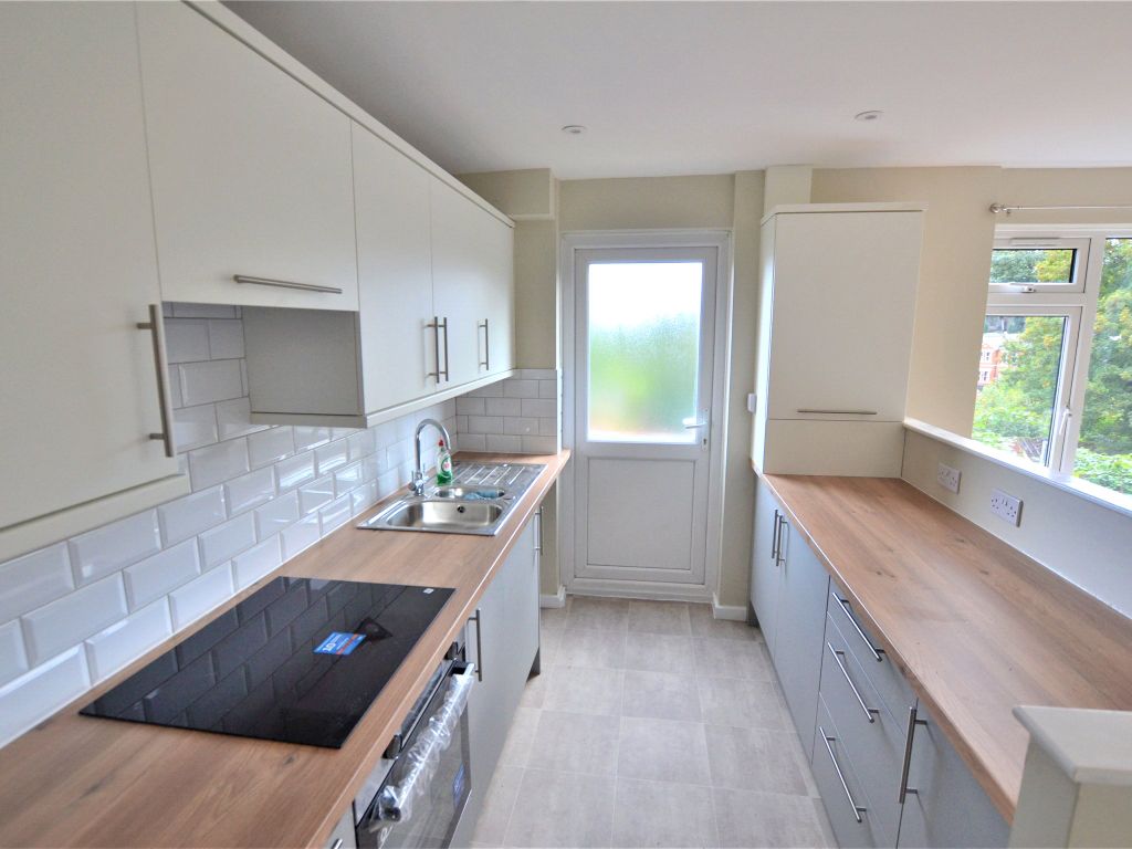 3 bed terraced house to rent in Belle Vue Close, Stroud