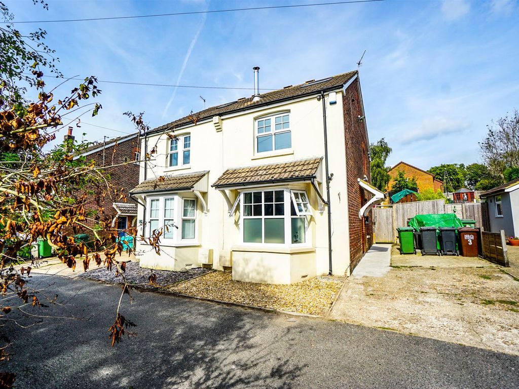 2 bed semidetached house for sale in The Willows, Road