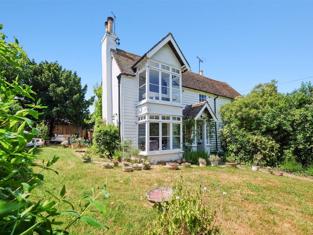 3 bed semidetached house for sale in Borstal Hill, Whitstable CT5 Zoopla