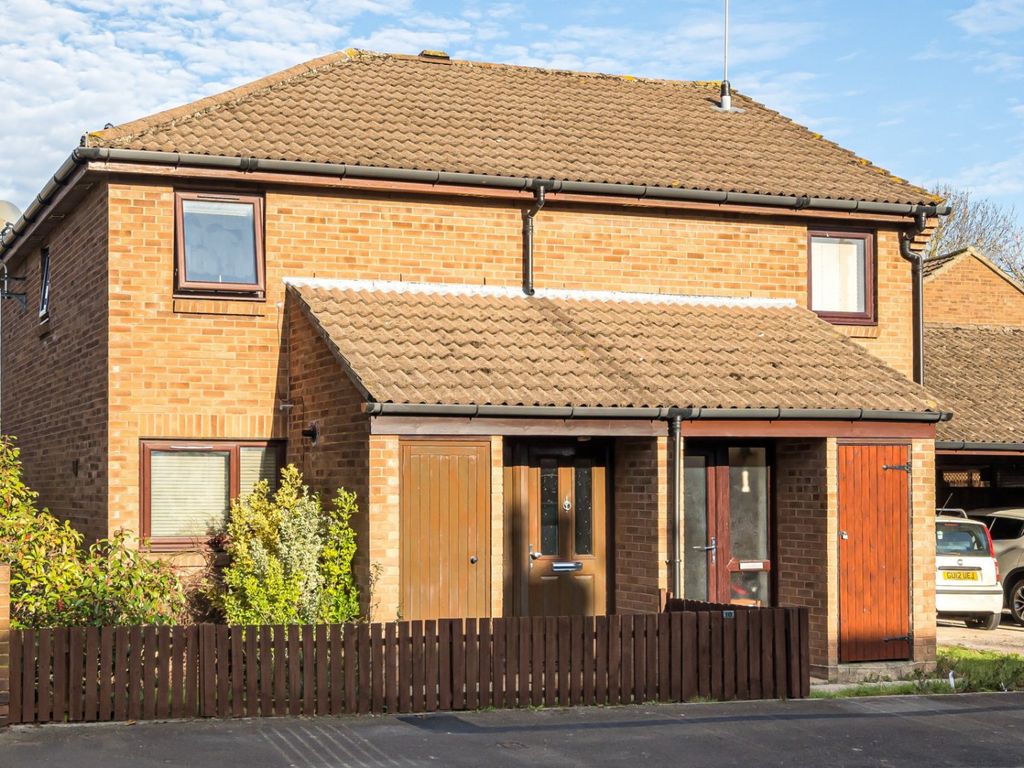 2 bed semidetached house for sale in Leckhampton, Cheltenham