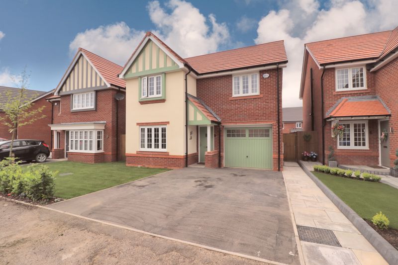 4 bed detached house for sale in Norton Road, Worsley, Manchester M28