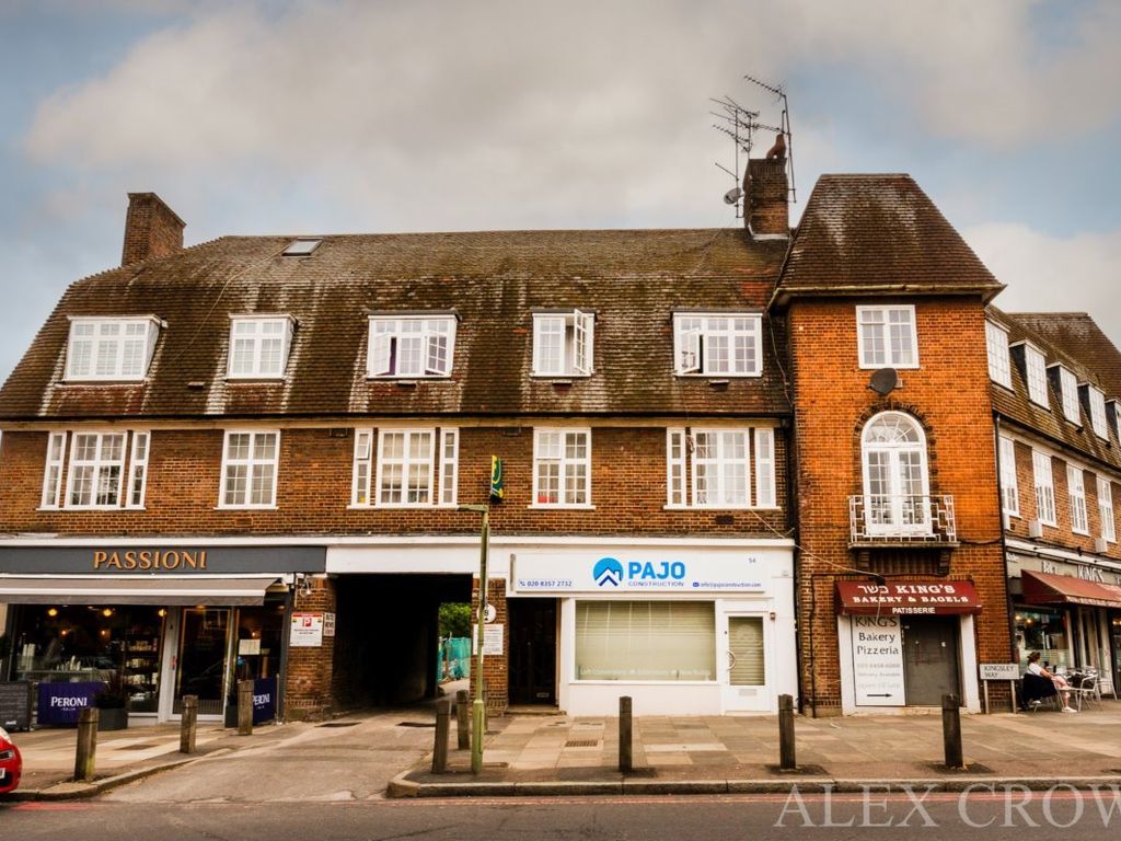 2 bed flat for sale in Market Place, Falloden Way, East Finchley NW11