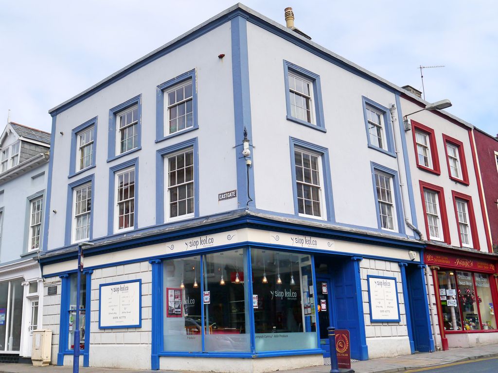 1 bed flat to rent in Pier Street, Aberystwyth SY23 Zoopla