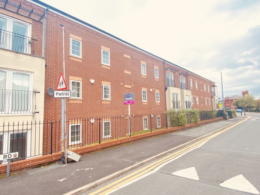 2 bed flat for sale in Windermere Court, Windermere Road, Leigh. WN7
