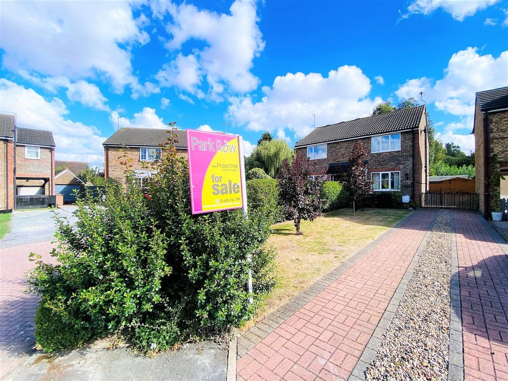 2 bed semidetached house for sale in The Spinney, Newport, Brough HU15