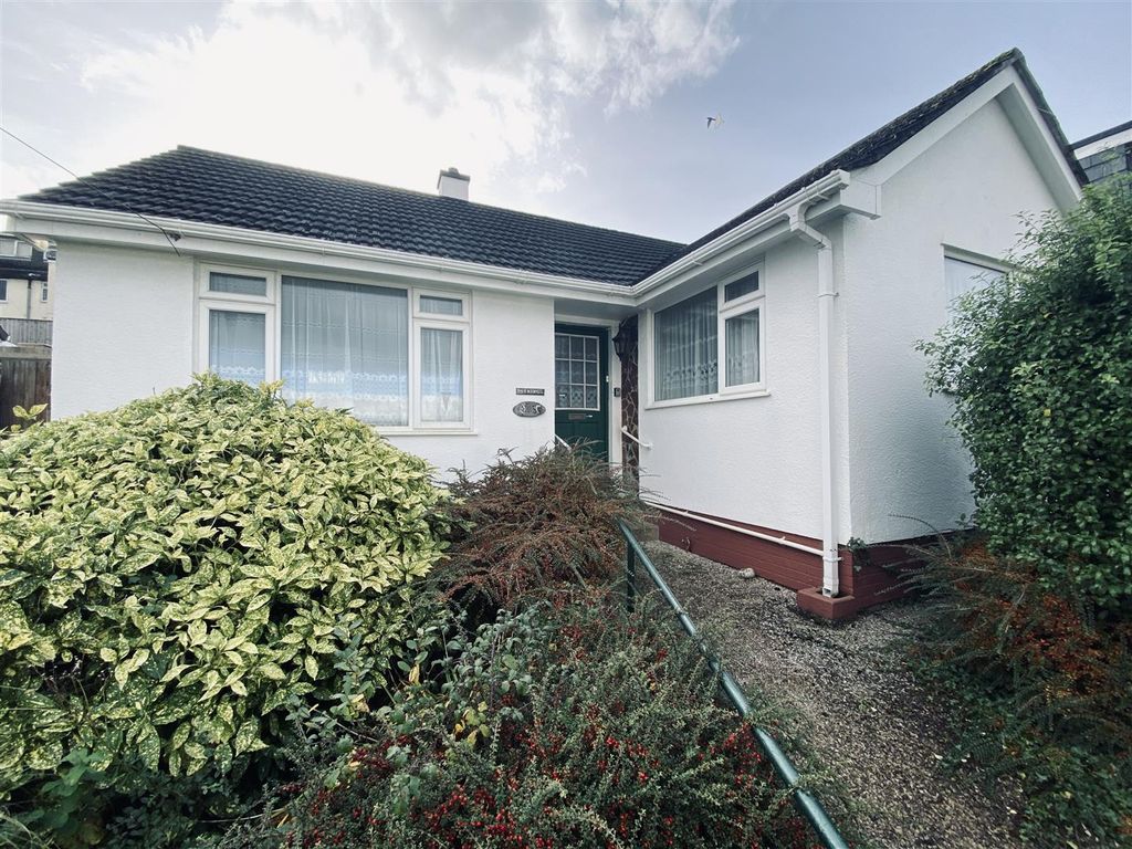 2 bed detached bungalow for sale in Merafield Road, Plympton, Plymouth
