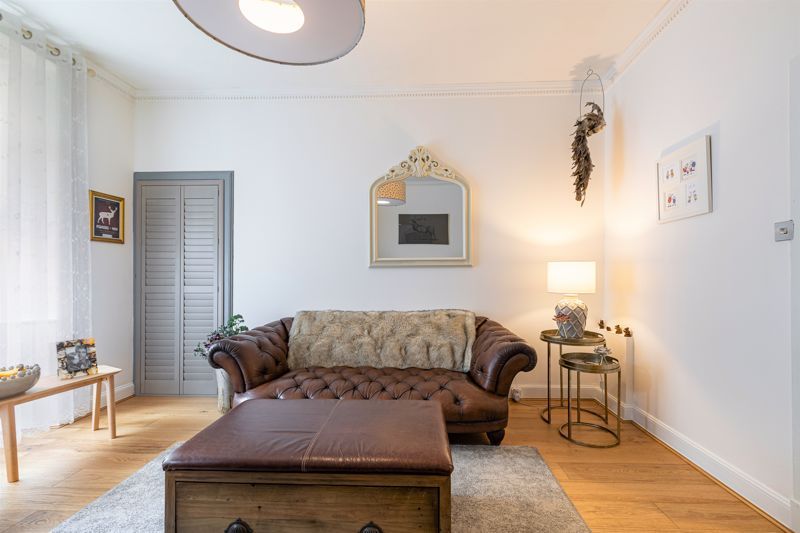 1 bed flat for sale in Biggiesknowe, Peebles EH45, £115,000 Zoopla