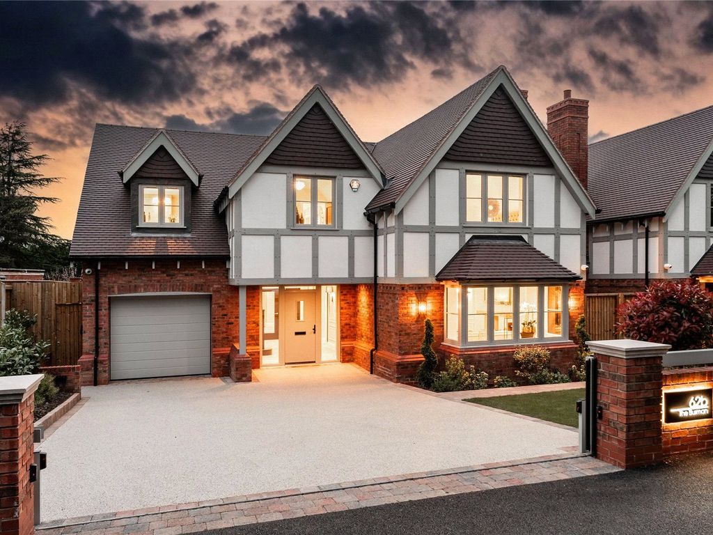 New home, 4 bed detached house for sale in Shutt Lane, Earlswood