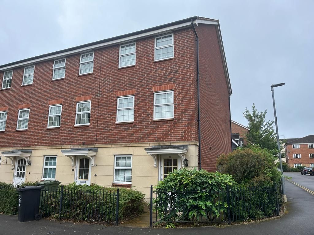 4 bed town house for sale in Kingfisher Way, Loughborough LE11 Zoopla