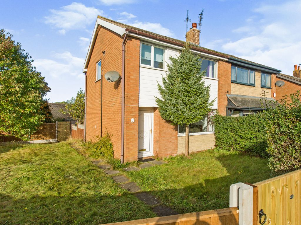 3 bed semidetached house to rent in Sturminster Close, Penwortham, Preston PR1 Zoopla
