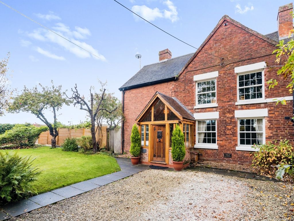 3 bed semidetached house for sale in Walmley Ash Lane, Minworth