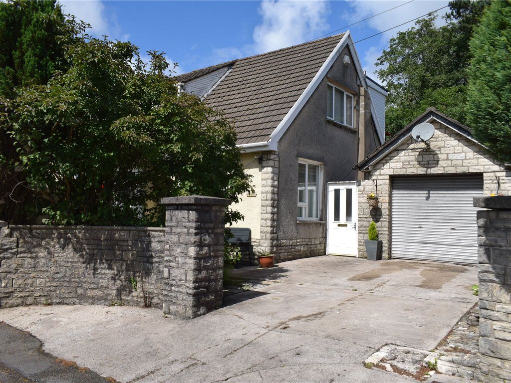 3 bed bungalow for sale in Bridgend Road, Bryncethin, Bridgend CF32