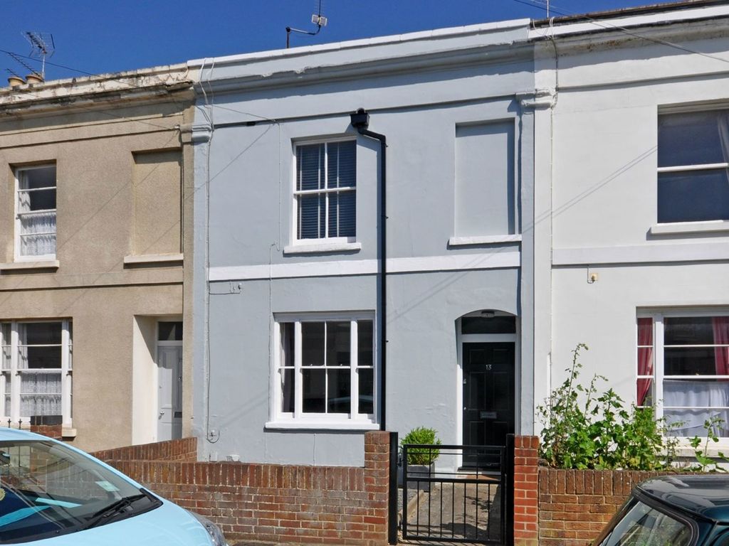 3 bed terraced house for sale in Victoria Place, Fairview, Cheltenham
