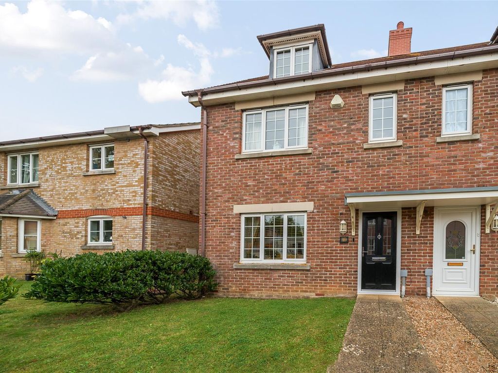 3 bed semidetached house for sale in Newstead Road, Weymouth DT4, £