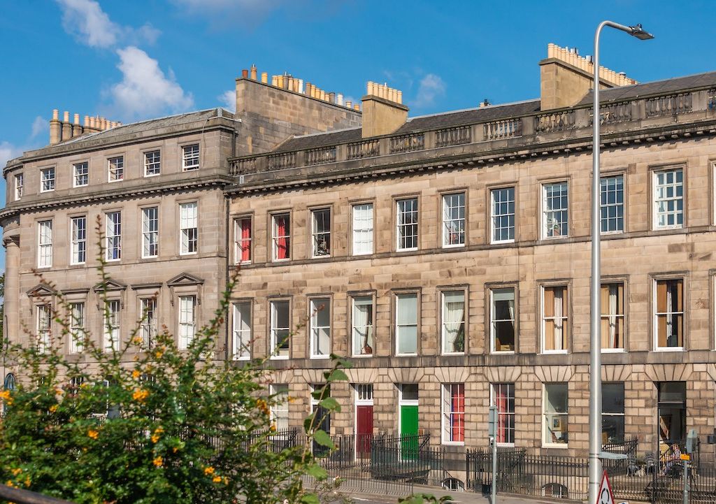 2 bed flat for sale in Leopold Place, Edinburgh EH7 Zoopla