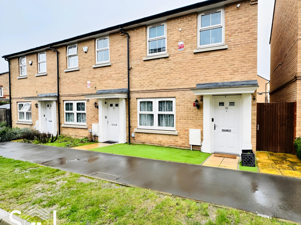 3 bed terraced house for sale in Autumn Way, West Drayton UB7, £589,000