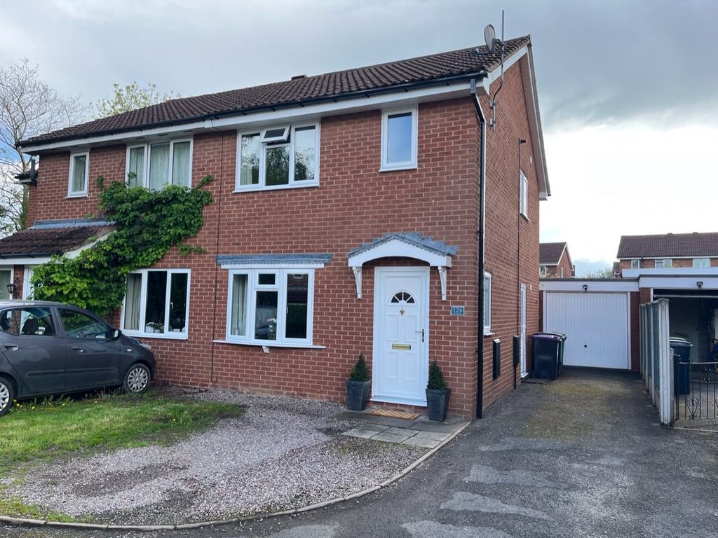 3 bed semidetached house for sale in Steepside, Radbrook Green