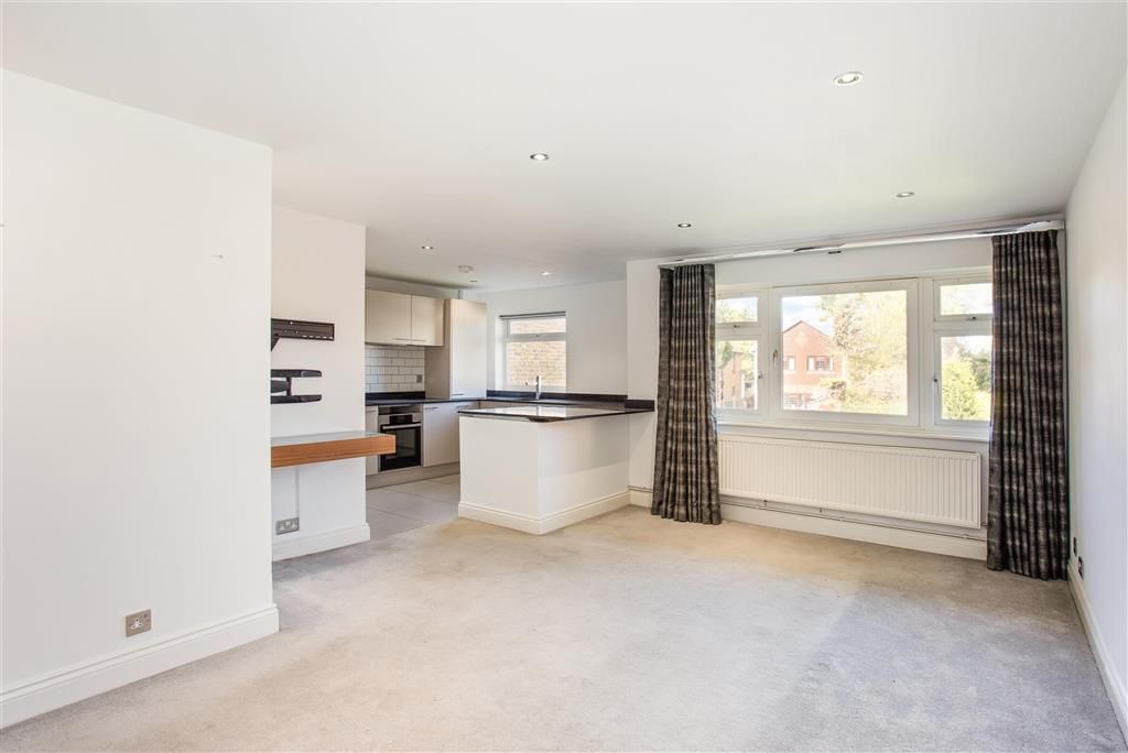 2 bed for sale in Lambourne Road, Chigwell Row, Essex IG7