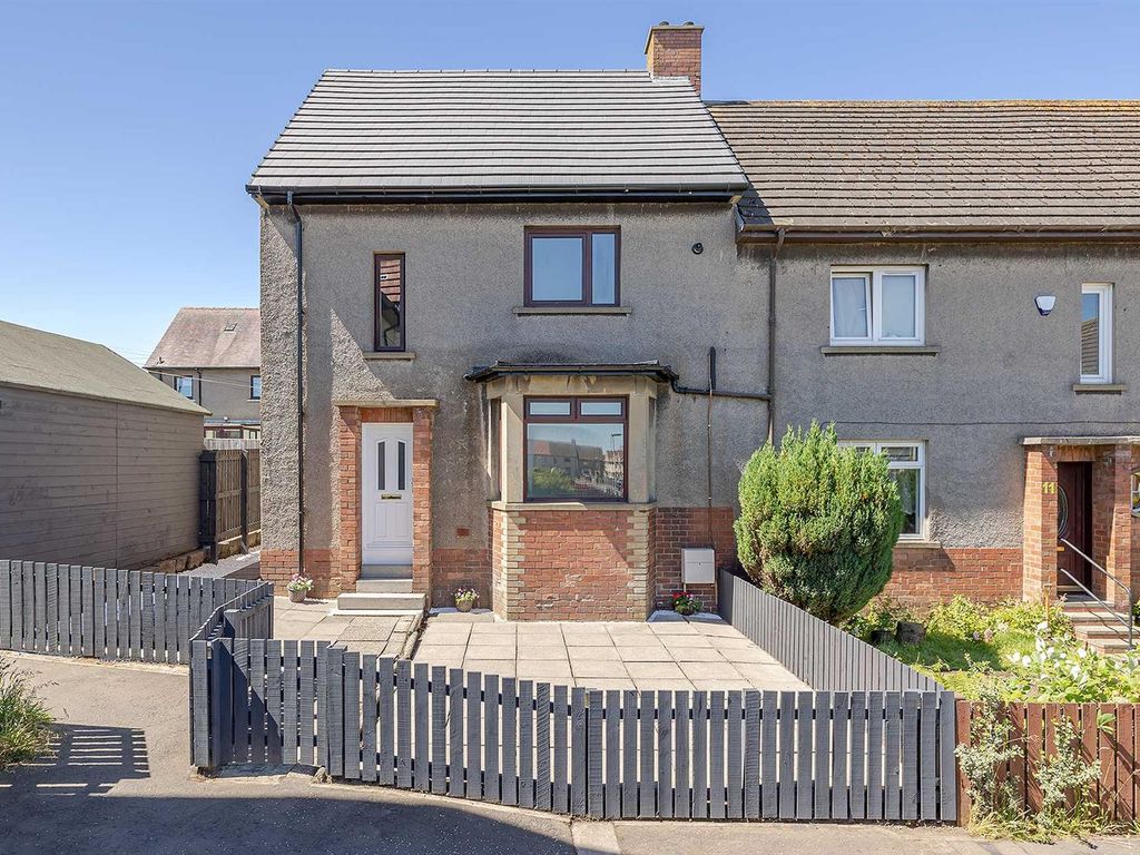 3 bed end terrace house for sale in Dean Street, Whitburn, Bathgate