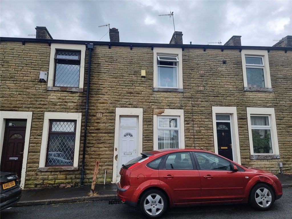 3 bed terraced house for sale in Bruce Street, Burnley, Lancashire BB11