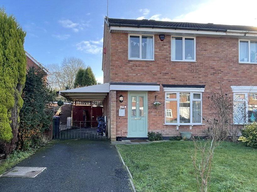 3 bed semidetached house for sale in Walker Crescent, St.