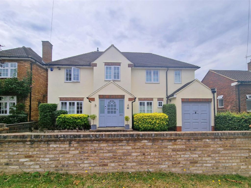 4 bed property for sale in Abbots Road, Abbots Langley WD5 Zoopla