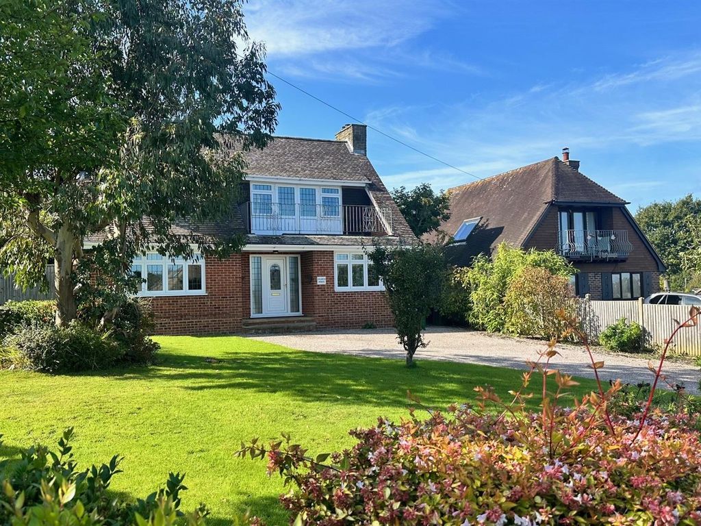 4 bed detached house for sale in Waites Lane, Fairlight, Hastings TN35