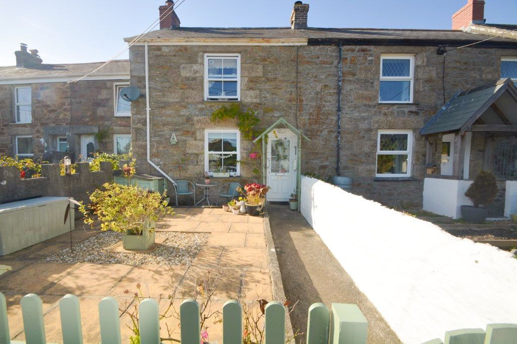 2 bed cottage for sale in Albion Row, Carharrack, Redruth TR16, £