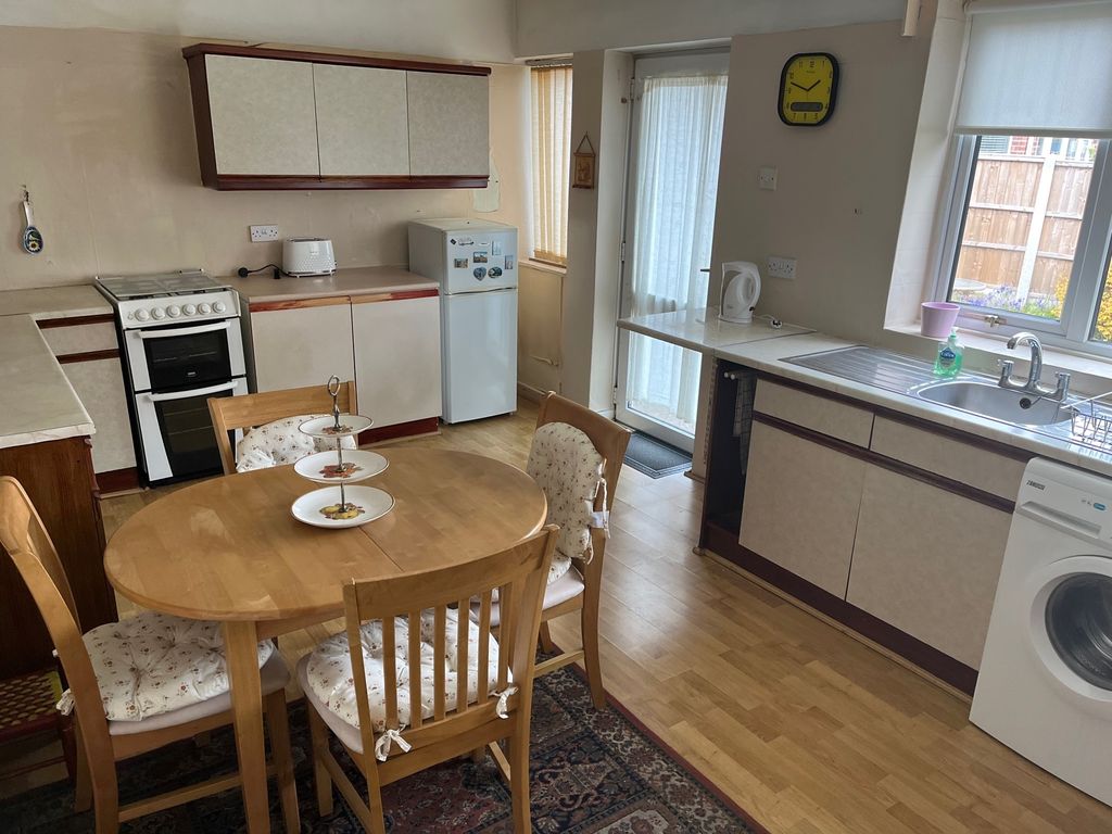 3 bed semidetached house for sale in Eskdale Drive, Maghull, Liverpool