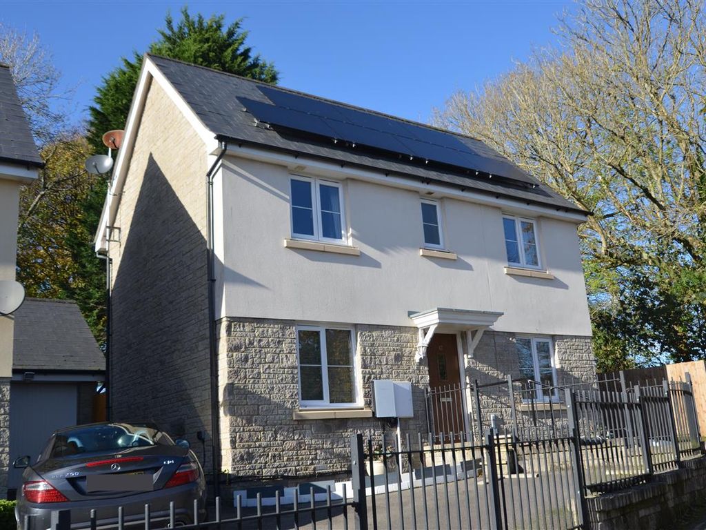 3 bed detached house for sale in Trelowen Drive, Penryn TR10 Zoopla