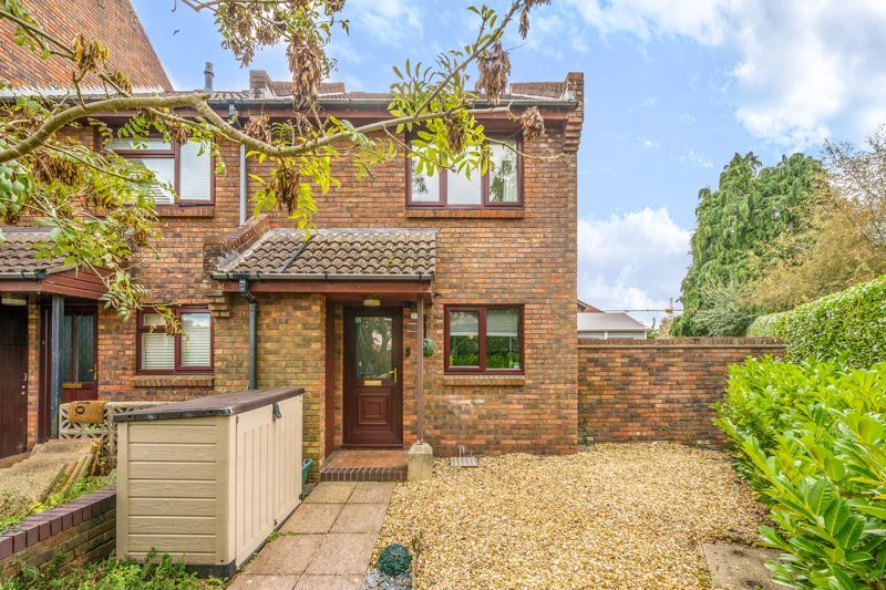 2 bed end terrace house for sale in Leigh Gardens, Wimborne BH21, £