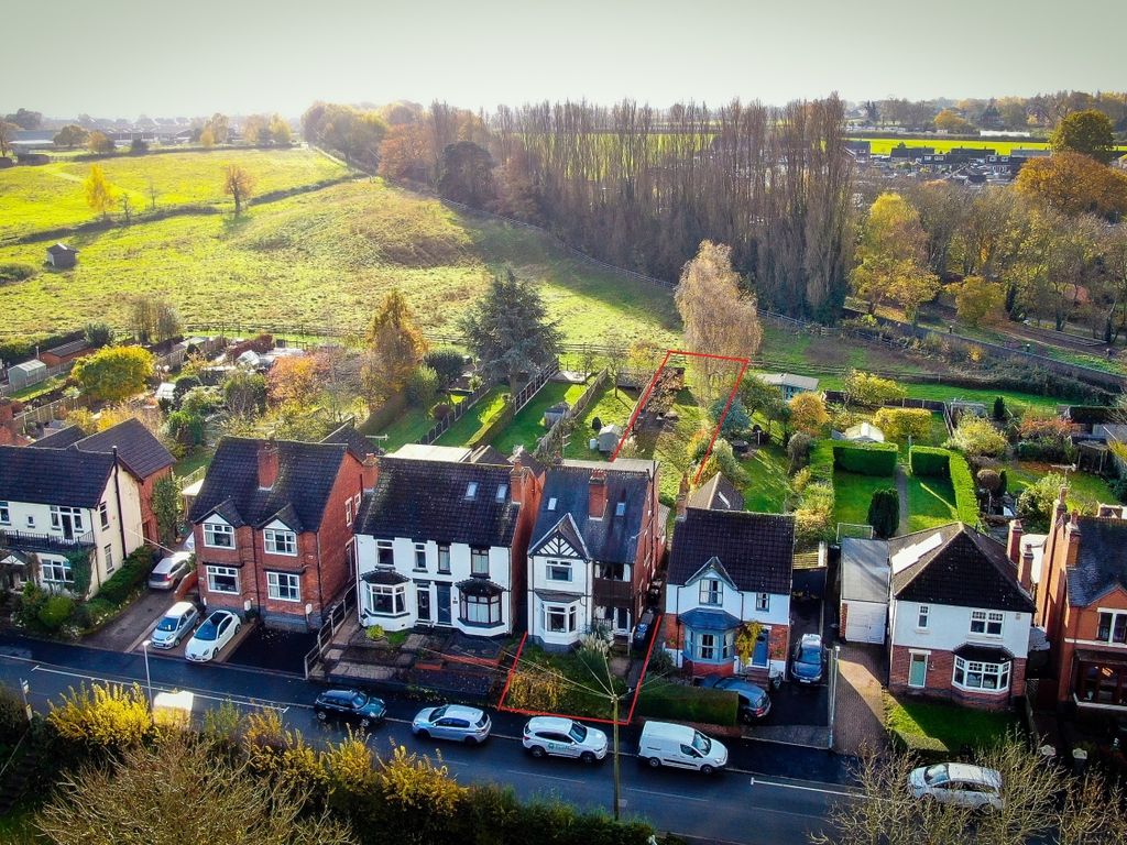 4 bed detached house for sale in Dovecliff Road, RollestonOnDove