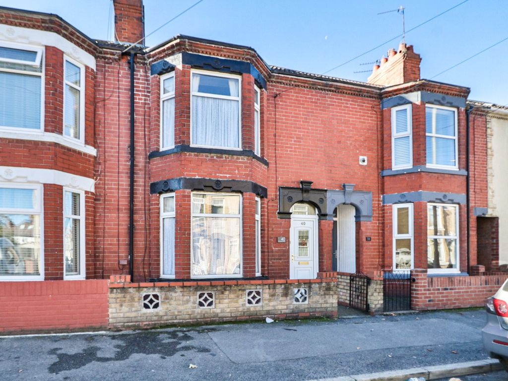 3 bed terraced house for sale in Portobello Street, Hull HU9, £110,000