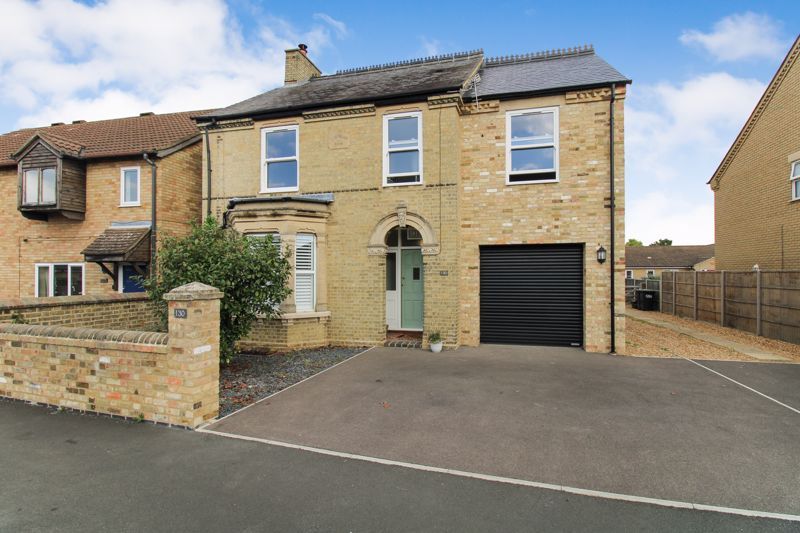 4 bed detached house for sale in St. Neots Road, Sandy SG19, £600,000