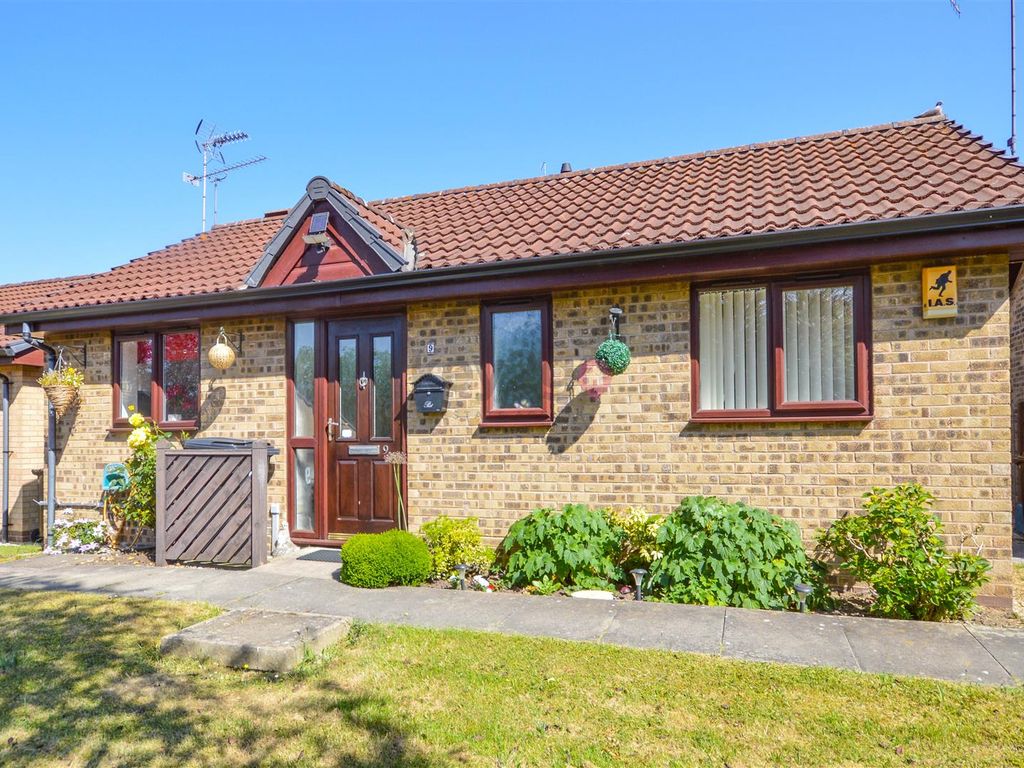 2 bed detached bungalow for sale in Stonesdale Close, Mosborough