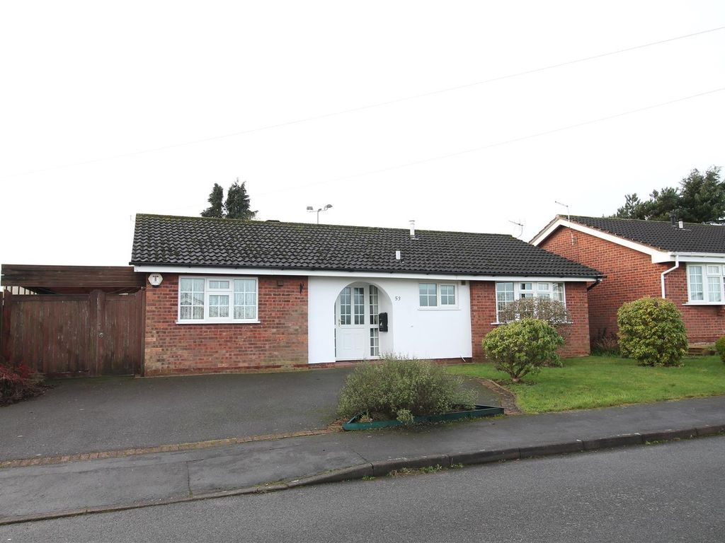 3 bed detached bungalow for sale in Springfield, Thringstone