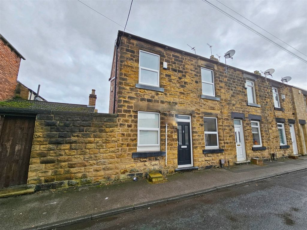 2 bed end terrace house for sale in Princess Street, Hoyland, Barnsley